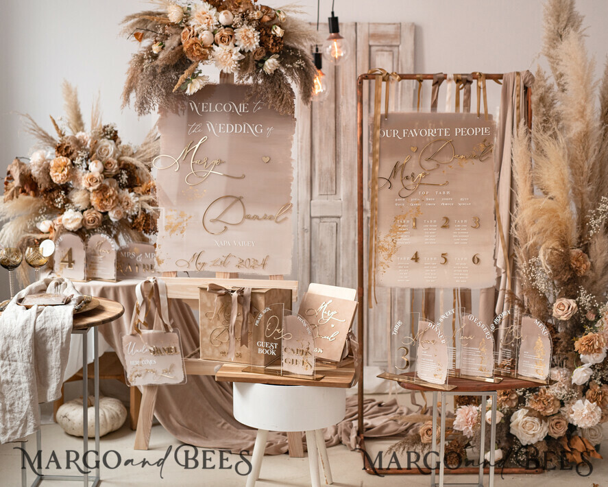 TABLE PLANS AND WEDDING WELCOME SIGNS plexi gold / velvet Elegant Clear wedding Set acrylic Find your seat , Personalized Wedding Ombre Beige Table Plan, acrylic clear Tan transparent and Gold Modern clear transparent Seating Chart, 3d Elegant Find Your Seat - Seating Plan , Golden Luxury Wedding Table Plan, Wedding Decoration with golden letters - Golden Reception Signage - Custom Tan Ceremony Sign