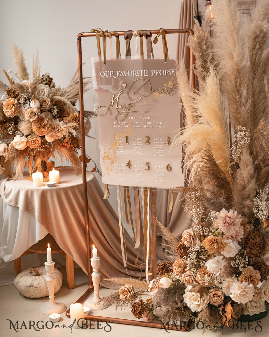 TABLE PLANS AND WEDDING WELCOME SIGNS plexi gold / velvet Elegant Clear wedding Set acrylic Find your seat , Personalized Wedding Ombre Beige Table Plan, acrylic clear Tan transparent and Gold Modern clear transparent Seating Chart, 3d Elegant Find Your Seat - Seating Plan , Golden Luxury Wedding Table Plan, Wedding Decoration with golden letters - Golden Reception Signage - Custom Tan Ceremony Sign