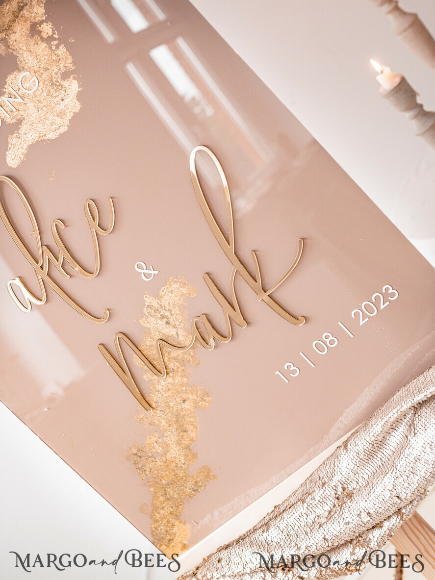 TABLE PLANS AND WEDDING WELCOME SIGNS plexi gold / velvet Acrylic Beige Wedding Welcome Sign Clear Acrylic and gold Wedding Welcome Sign, Nude Gold Plexi Wedding Welcome Sign, Tan Luxury Wedding Wedding Welcome Sign , Earthy Wedding Signage Golden mirror Wedding Welcome Sign