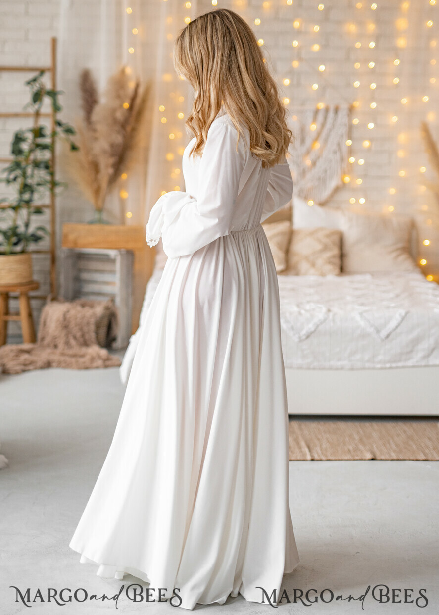 Long gold sale robe
