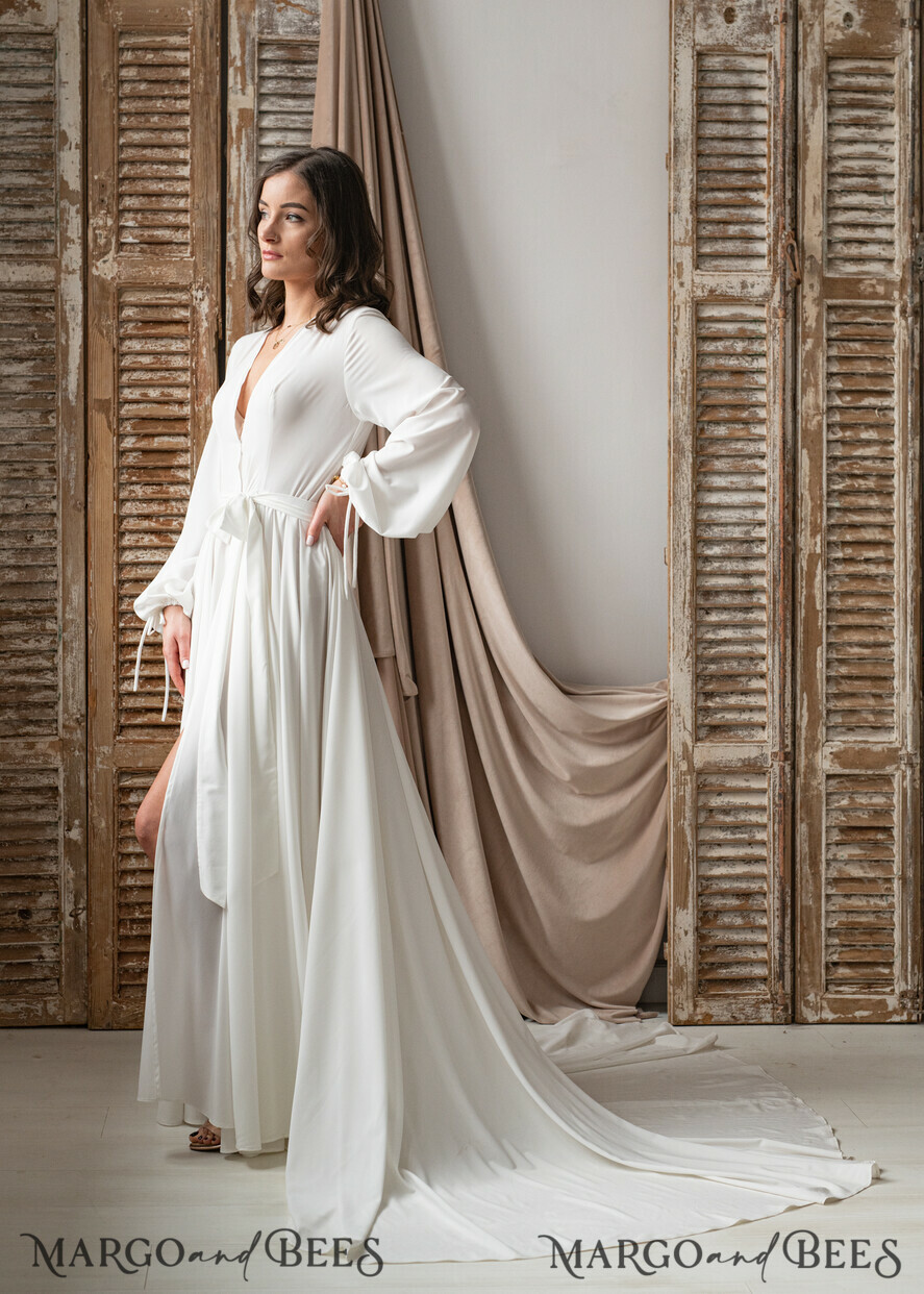 Long Bridal robe for wedding with Train Robe wide sleeves Silk Bride robe Long white robe silky boudoir robe Dressing gown Bridesmaid gift