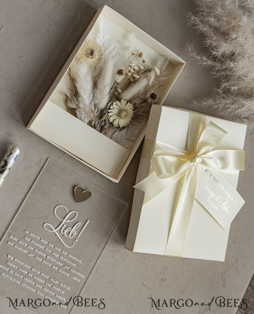 NEWLY WEDS COUPLE GIFTS Geldgeschenk zur Hochzeit  Geschenkschachtel für Geld Geldgeschenk zur Hochzeit mit Strauß aus Trockenblumen personalisiert