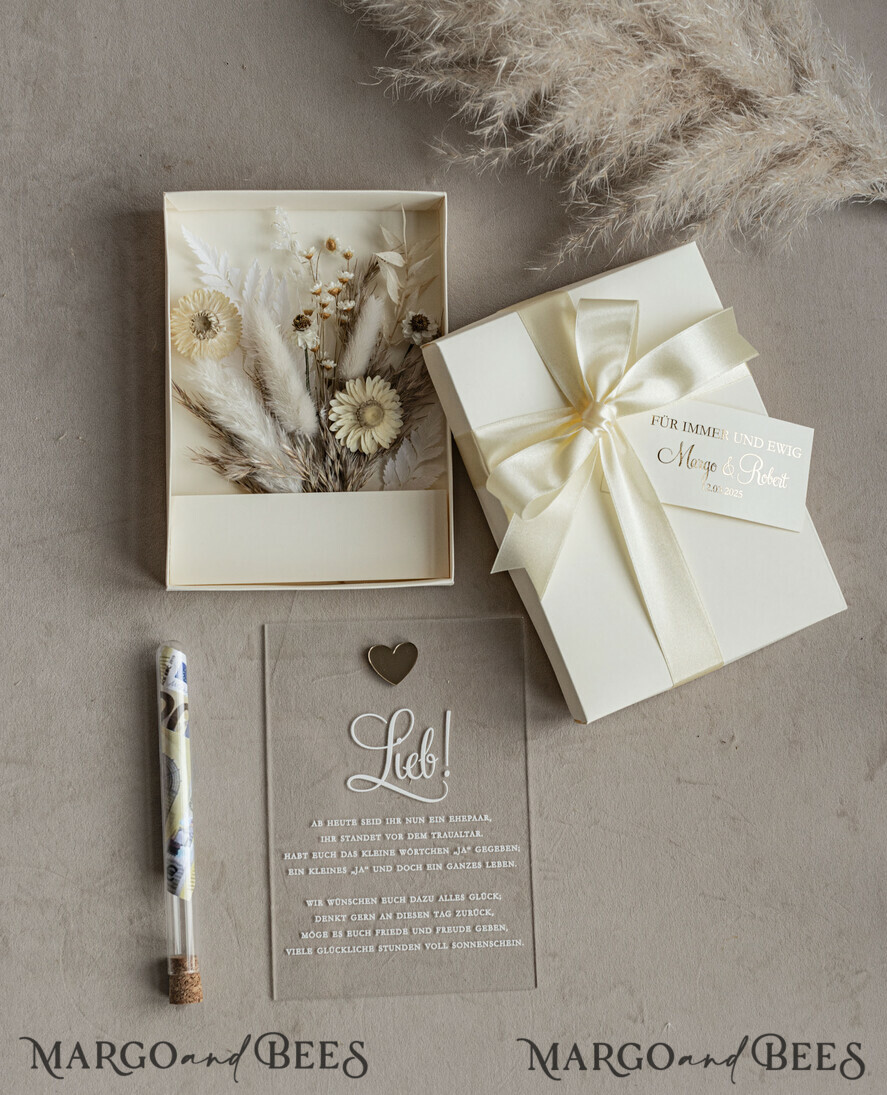 NEWLY WEDS COUPLE GIFTS Geldgeschenk zur Hochzeit  Geschenkschachtel für Geld Geldgeschenk zur Hochzeit mit Strauß aus Trockenblumen personalisiert
