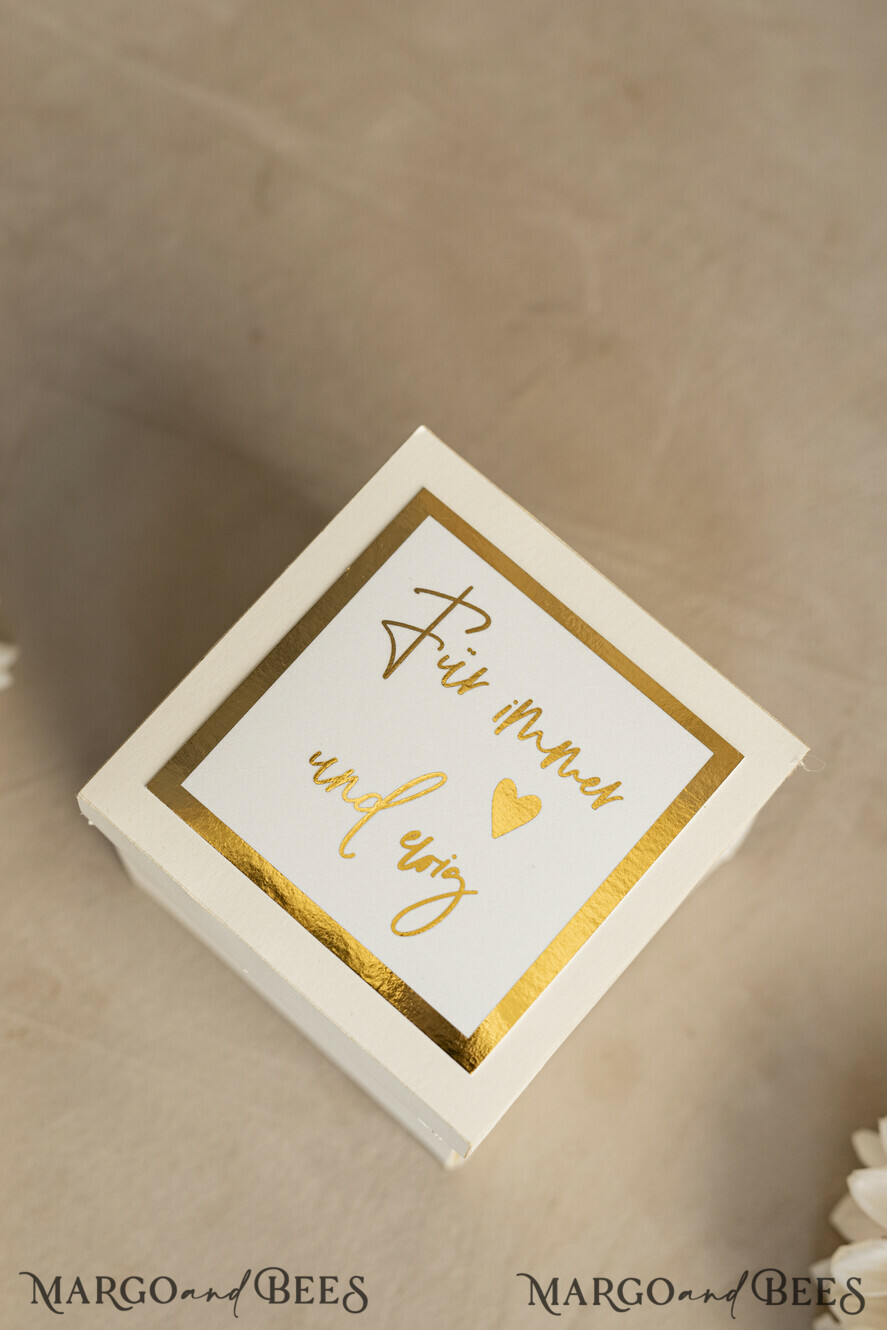 NEWLY WEDS COUPLE GIFTS Geldgeschenk zur Hochzeit  Mini Geldgeschenk zur Hochzeit – Kleines Box mit großer Wirkung Kleines Geldgeschenk zur Hochzeit Exploding Box mit Pralinen