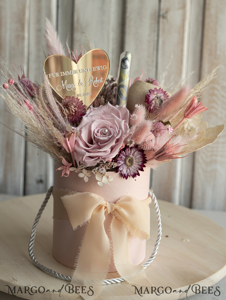 FRISCH VERHEIRATETES PAAR GESCHENKE Geldgeschenk zur Hochzeit Geschenkschachtel für Geld Geldgeschenk zur Hochzeit mit Strauß aus Trockenblumen personalisiert