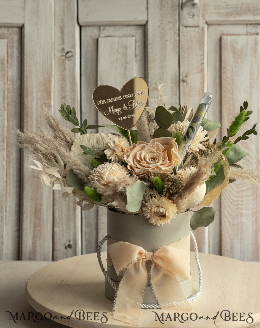 FRISCH VERHEIRATETES PAAR GESCHENKE Geldgeschenk zur Hochzeit Geschenkschachtel für Geld Geldgeschenk zur Hochzeit mit Strauß aus Trockenblumen personalisiert