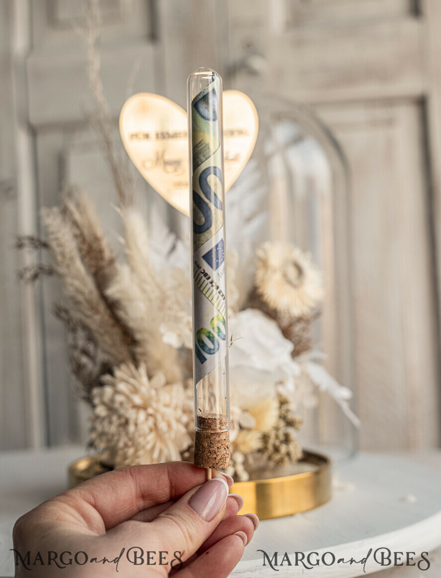 FRISCH VERHEIRATETES PAAR GESCHENKE Geldgeschenk zur Hochzeit Geschenkschachtel für Geld Geschenke zur Hochzeit mit Strauß aus Trockenblumen personalisiert.