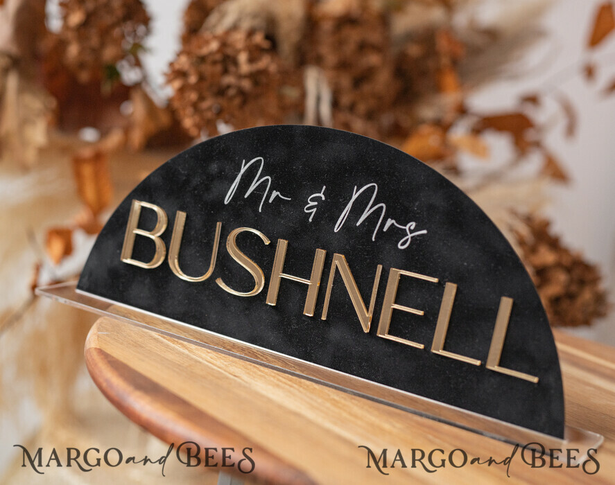 TABLE DECOR SIGNS Velvet table Numbers and Decor Black Terracotta Wedding Top Table Sign, Acrylic Arch Velvet Top Table sign, black Golden Top Table sign,  Gold Plexi Glass Top Table sign, Elegant Luxury Wedding Table Decor, Boho Glam Wedding Signage Golden mirror Top Table sign