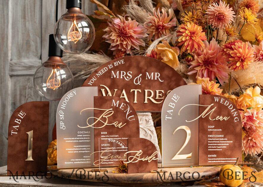TISCHDEKORATIONSCHILDER   Samt Tischnummern und Dekoration Herbst Terracotta Hochzeits Tischschild, Acrylbogen Samt Tischschild, Kupfer Rost Goldenes Tischschild, Gold Plexiglas Tischschild, Elegante Luxus Hochzeits Tischdekoration, Boho Glam Hochzeitsbeschilderung Golden Spiegel Tischschild