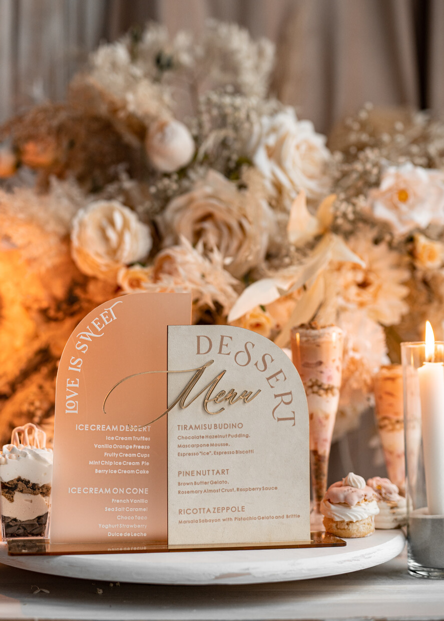 TISCHDEKORATIONSCHILDER   Samt Tischnummern und Dekoration Acrylbogen Dessertmenü, Elfenbein gefrorenes Acryl Gold Candy Bar Schild, Gold Plexi Tisch Dessertmenü Kombi Luxus Hochzeits Tisch Dekor, Hochzeitsbeschilderung Gold.