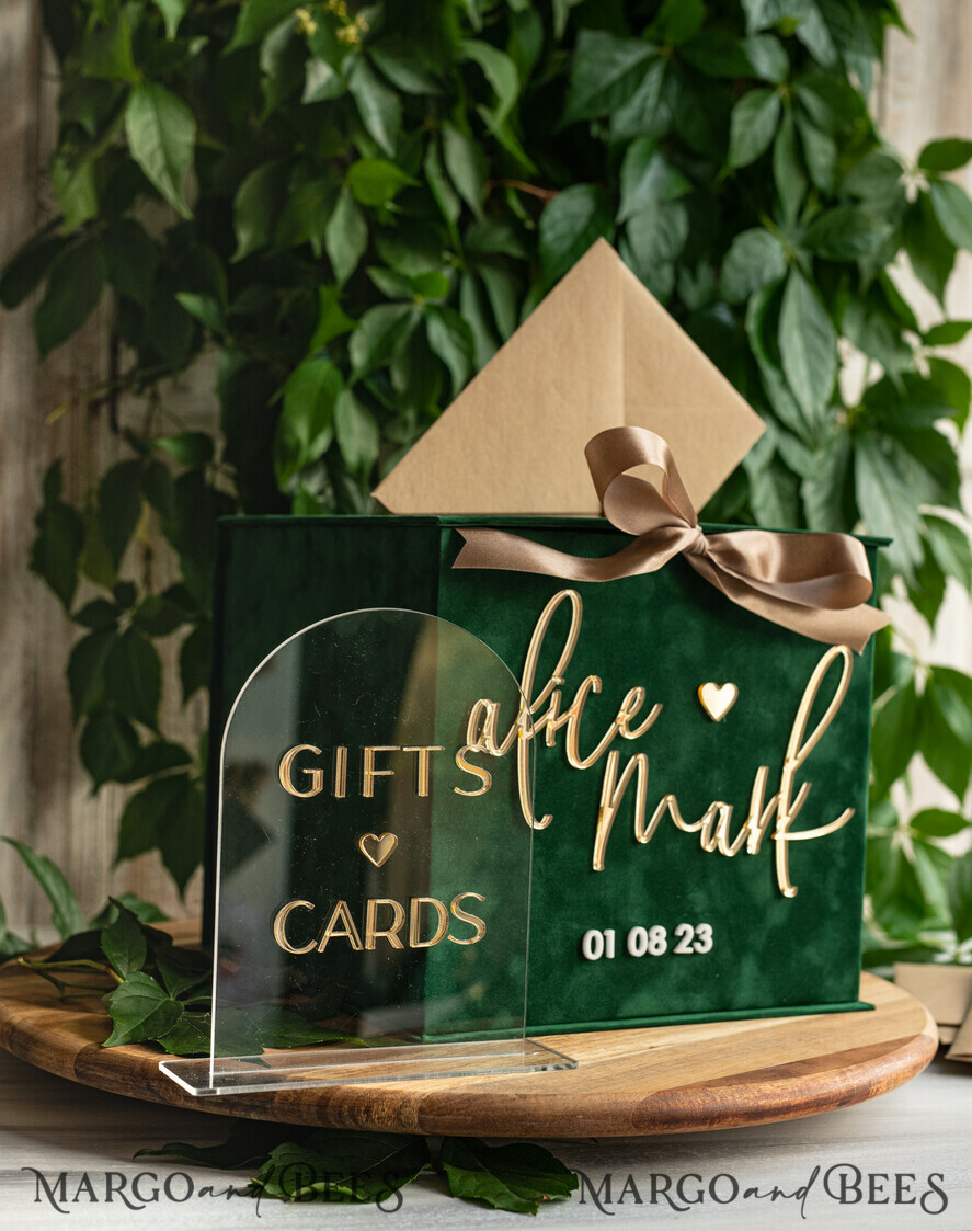  CARD BOXES velvet card boxes Garden Wedding Card Box Gift Card Box & arch Sign Set , Velvet green wedding wishing well money gift card box, Personalized Wedding Card Box, Greenery Luxury Card Box, Wedding Card Box with Lid, Emerald Wedding Money Box, Garden Wedding Card Box