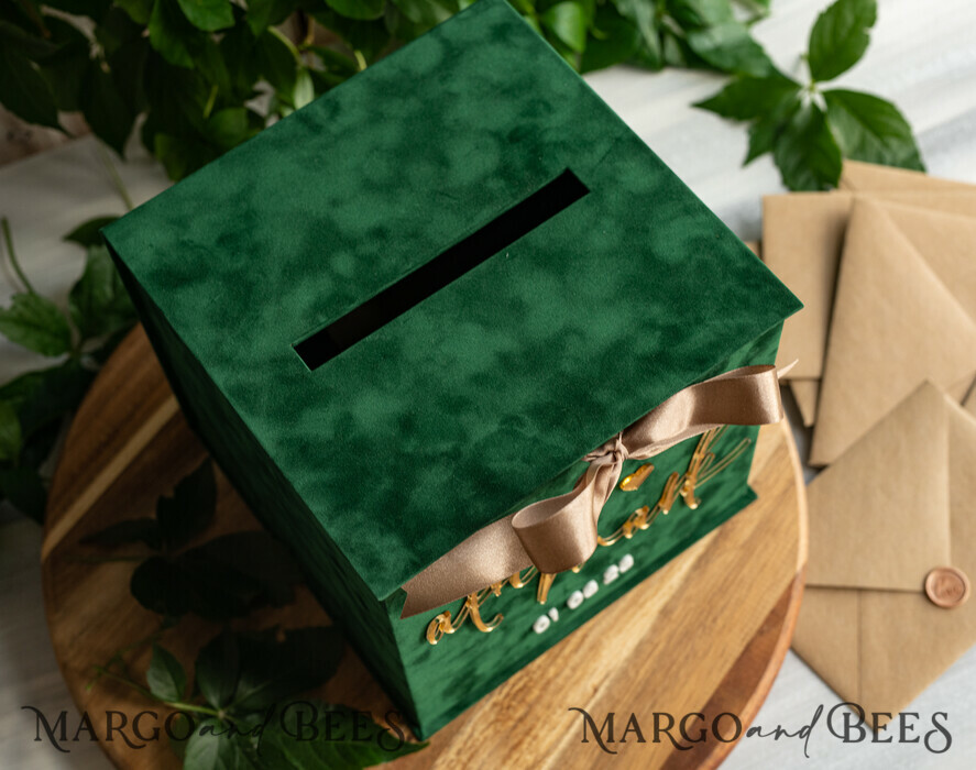  CARD BOXES velvet card boxes Garden Wedding Card Box Gift Card Box & arch Sign Set , Velvet green wedding wishing well money gift card box, Personalized Wedding Card Box, Greenery Luxury Card Box, Wedding Card Box with Lid, Emerald Wedding Money Box, Garden Wedding Card Box