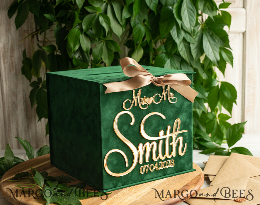  CARD BOXES velvet card boxes Garden Wedding Card Box Gift Card Box & arch Sign Set , Velvet green wedding wishing well money gift card box, Personalized Wedding Card Box, Greenery Luxury Card Box, Wedding Card Box with Lid, Emerald Wedding Money Box, Garden Wedding Card Box