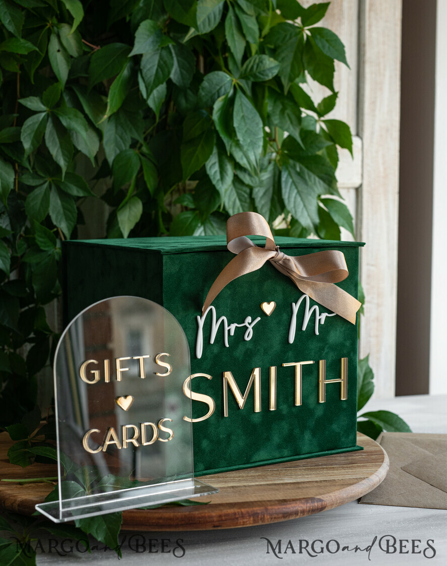  CARD BOXES velvet card boxes Gift Card Box & arch Sign Set , Velvet green wedding wishing well money gift card box, Personalized Wedding Card Box, Greenery Luxury Card Box, Wedding Card Box with Lid, Emerald Wedding Money Box, Garden Wedding Card Box