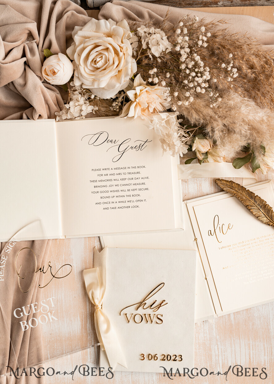 HOCHZEITS-GÄSTEBÜCHER Bundle Gustbooks & Vows Set Elfenbein Golden Bundle Personalisierte Hochzeitsgästebuch & Maßgeschneiderte Hochzeitsgelübde Set von zwei - Bundle Gästebuch und Gelübde Bücher