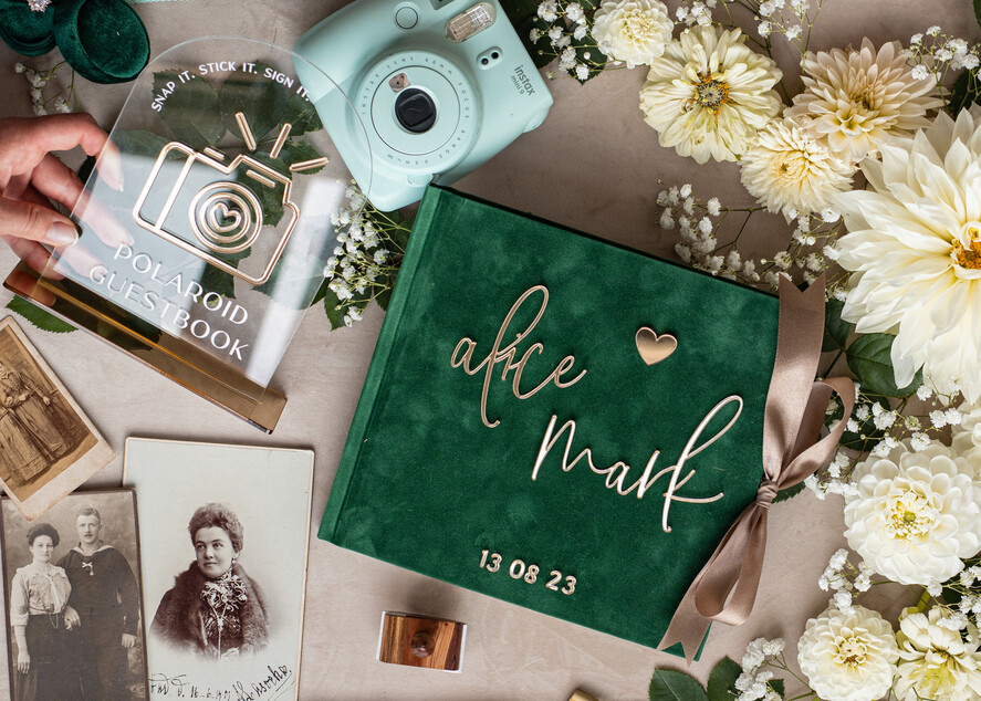 HOCHZEITS-GÄSTEBÜCHER Bundle Gustbooks & Vows Set Bundle personalisiertes Hochzeitsgästebuch & maßgeschneiderte Hochzeitsgelübde Set aus zwei - Bundle Gästebuch und Gelübde-Bücher