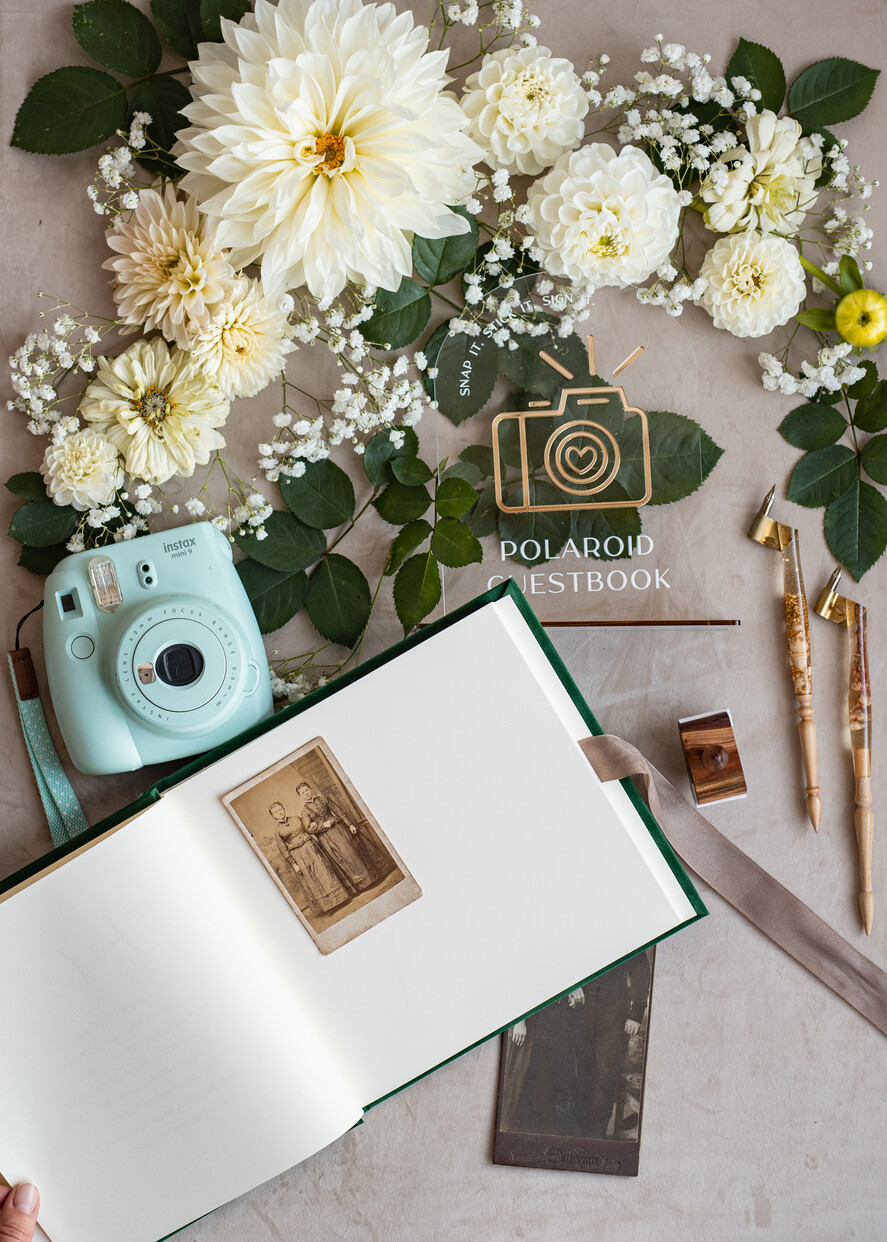 HOCHZEITS-GÄSTEBÜCHER Bundle Gustbooks & Vows Set Bundle personalisiertes Hochzeitsgästebuch & maßgeschneiderte Hochzeitsgelübde Set aus zwei - Bundle Gästebuch und Gelübde-Bücher