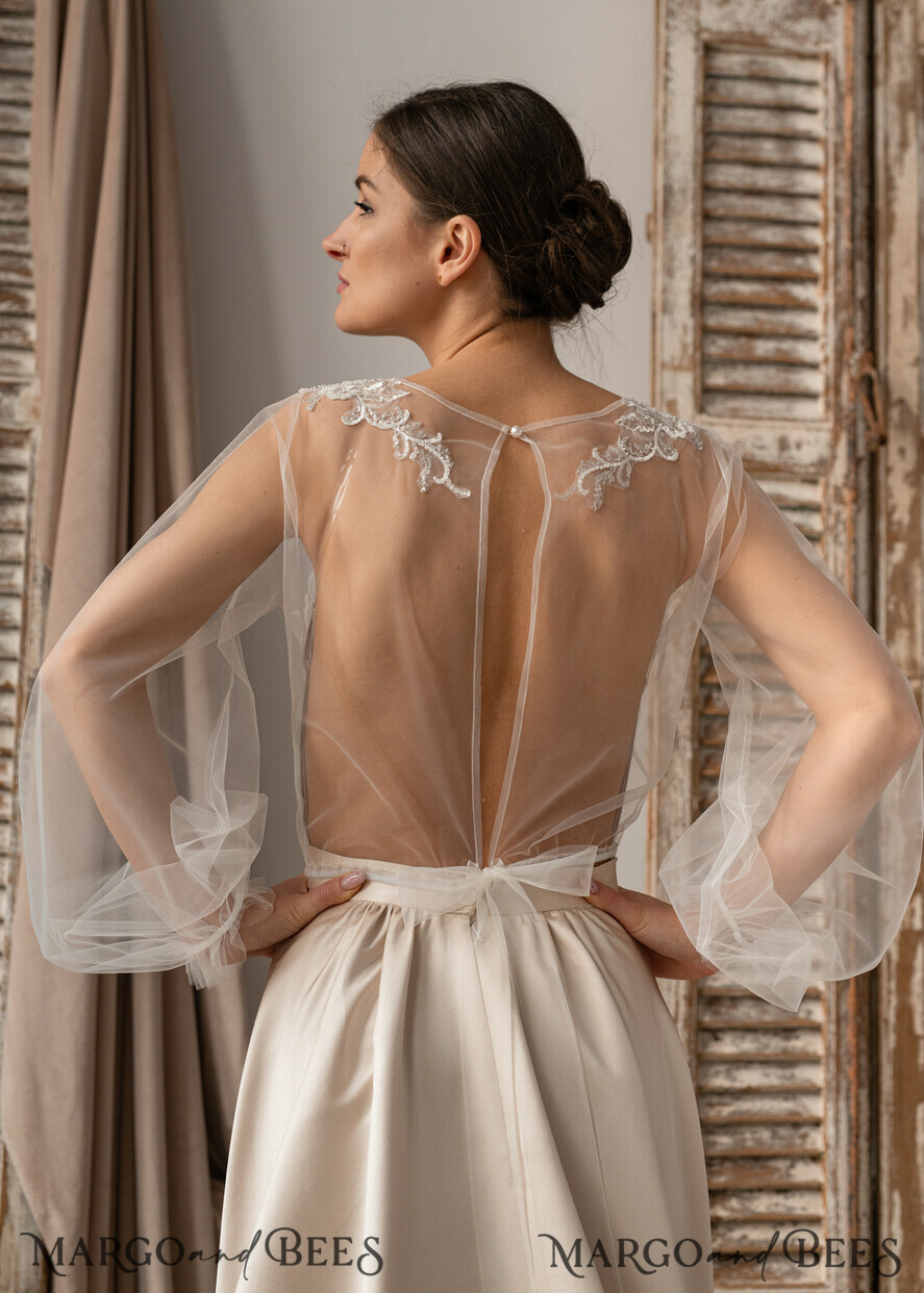 BRIDE bolero, robes, garter LACE WEDDING BOLERO Ivory Lace Wedding bolero puff sleeve, Shrug Women Wedding, Bridal Backless Coverup, Ivory Blouse for Bride, Bridal Lace Blouse, dress capalet