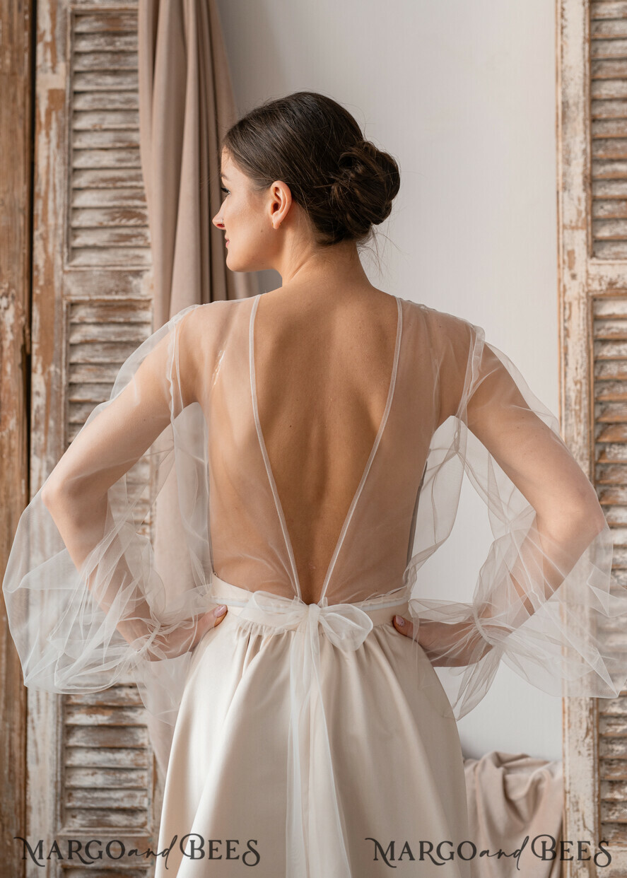 BRIDE bolero, robes, garter LACE WEDDING BOLERO Ivory Lace Wedding bolero puff sleeve, Shrug Women Wedding, Bridal Backless Coverup, Ivory Blouse for Bride, Bridal Lace Blouse, dress capalet