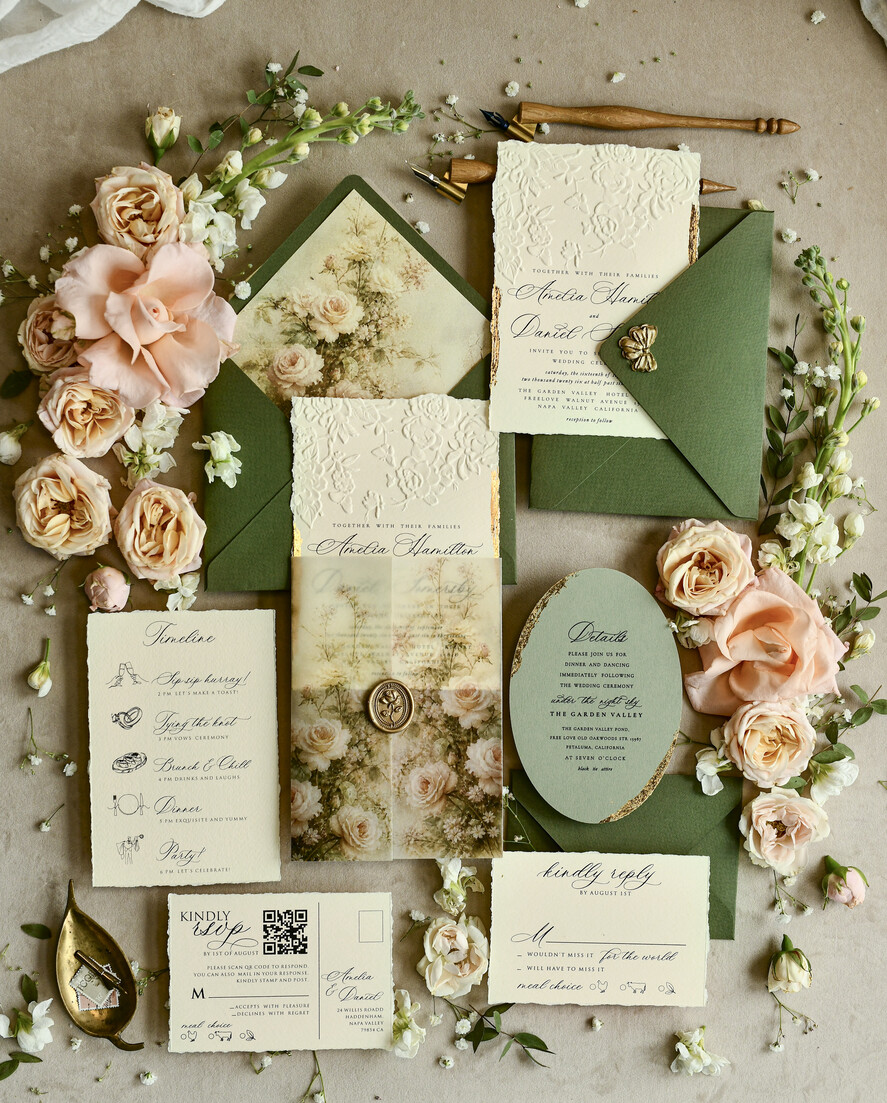 HOCHZEITS EINLADUNGEN geprägte Einladungen Hochzeits Einladung, Goldene Prägung Rosen Florale Hochzeits Einladung,