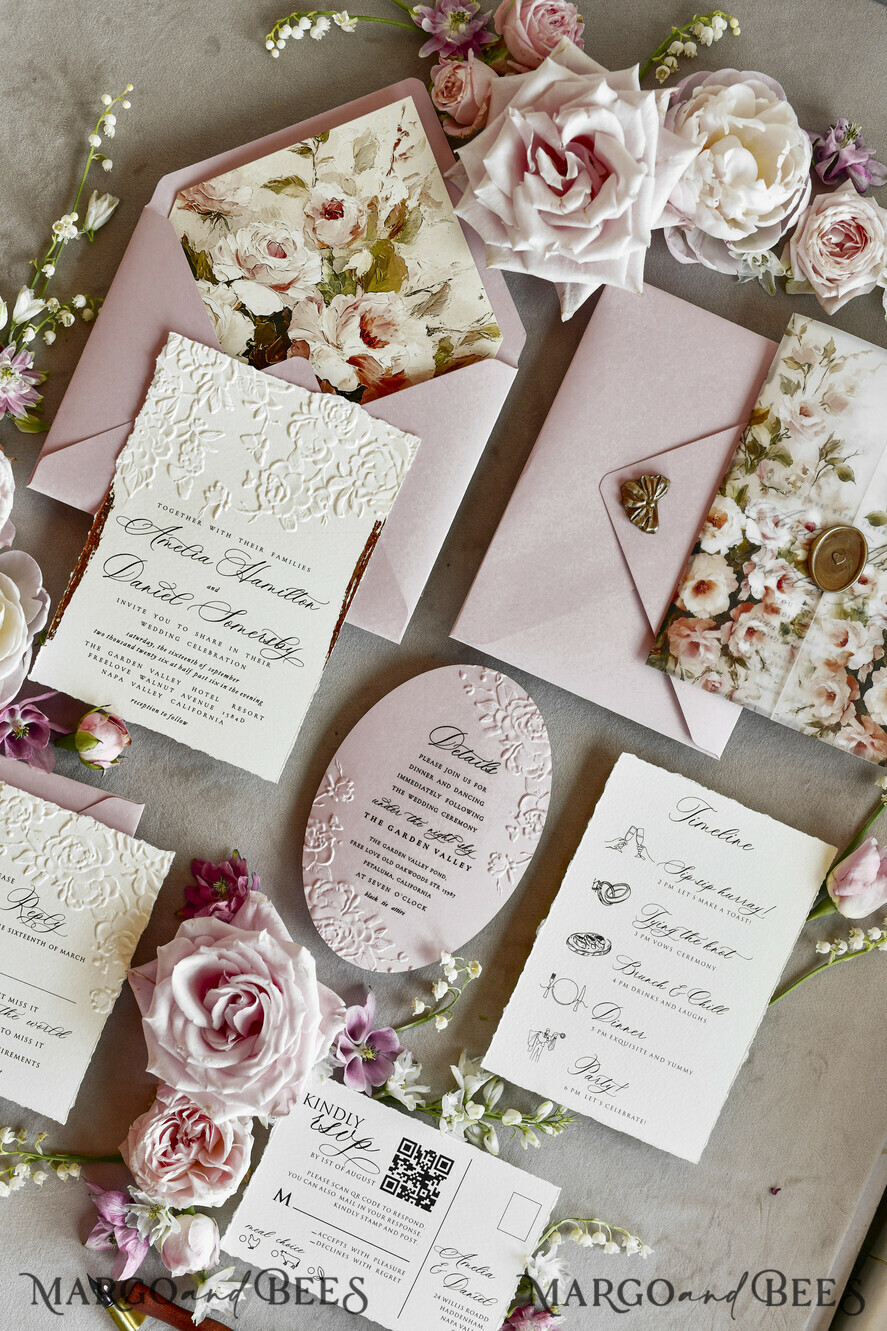 HOCHZEITS EINLADUNGEN geprägte Einladungen Rosafarbene Blumeneinladungen zur Hochzeit – Feine Kunsteinladungen mit Präge-Details, Blumeneinlagen für Umschläge