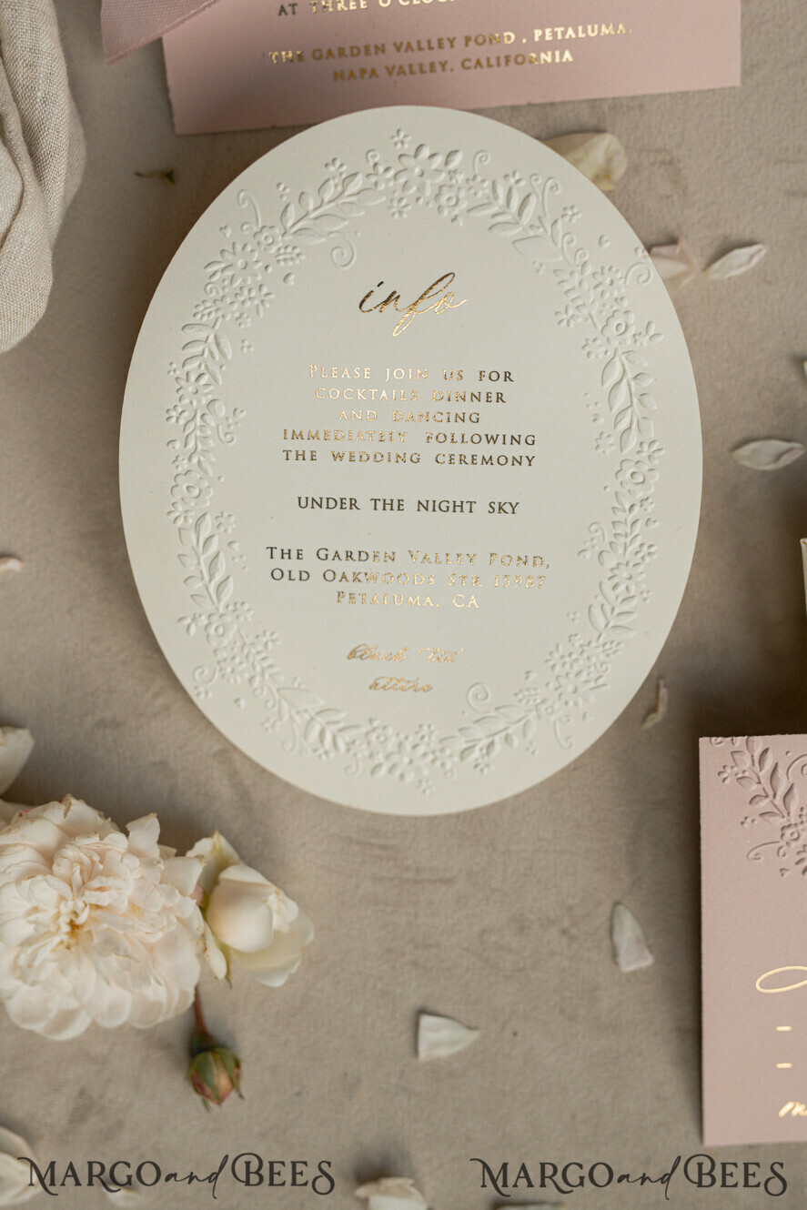 HOCHZEITS EINLADUNGEN geprägte Einladungen Fein Kunst Prägung Blind Elfenbein Gold Hochzeitseinladung, Goldene Debossierte Florale Hochzeitseinladung, Boho Ecru Debossierte Einladungssuite, Baumwollpapier Hochzeitseinladungssuite mit Spiegelherz