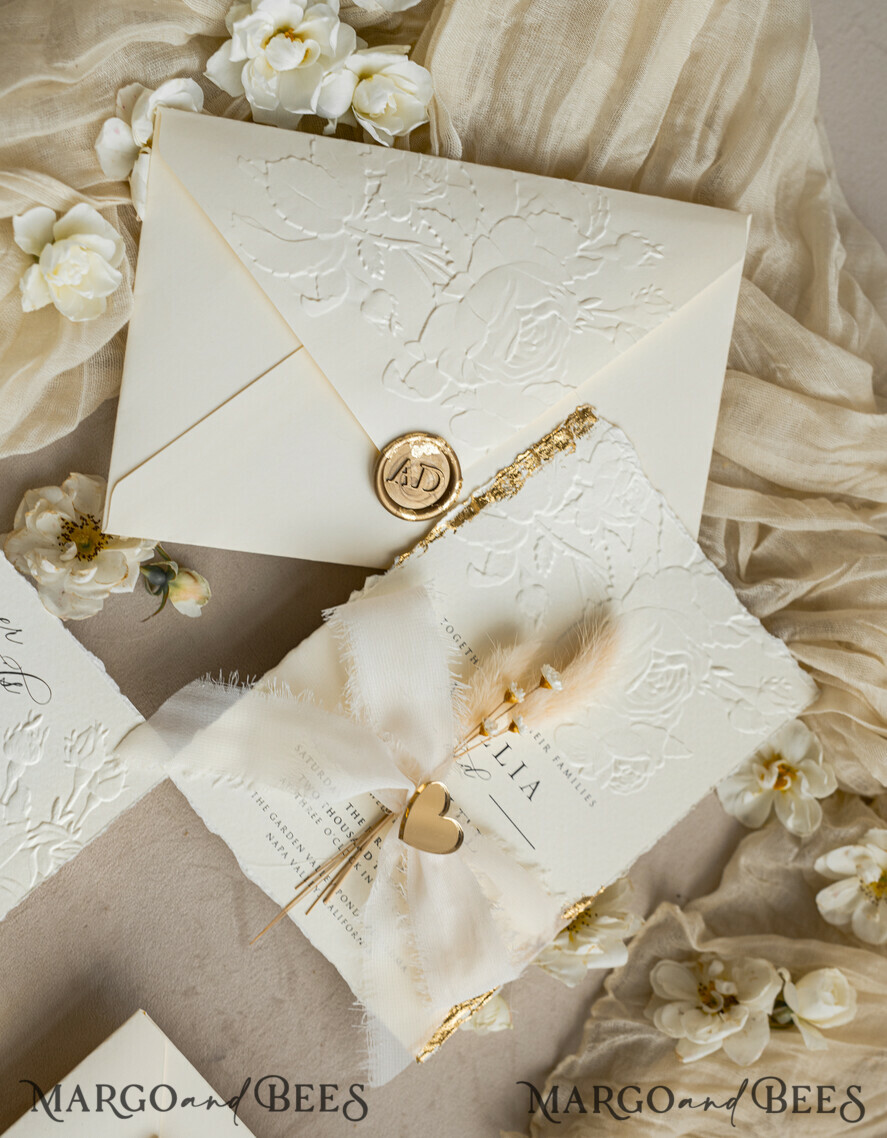 HOCHZEITS EINLADUNGEN geprägte Einladungen Feine Kunst geprägte Elfenbein-Gold-Hochzeitseinladung mit zerrissenem Chiffonband, goldgeprägte Rosenblüten-Hochzeitseinladung.