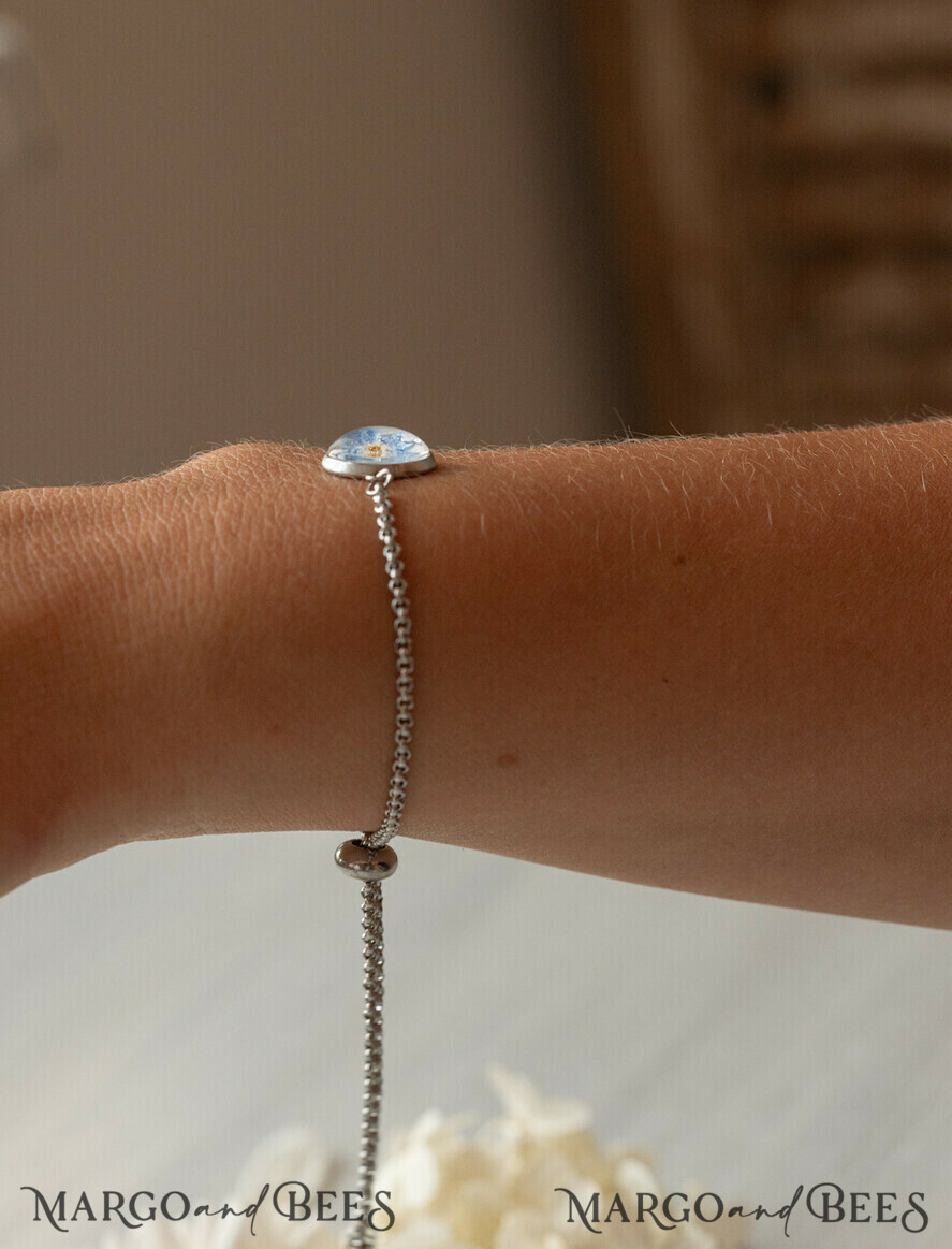 BRIDESMAID/BEST MAN BOX Trauzeuge Fragen Geschenkbox Ein Geschenk für die Braut – Ein Armband mit einer Vergissmeinnicht-Blume in einer Geschenkbox mit Widmung