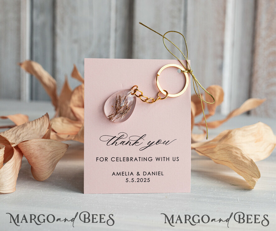 WEDDING FAVORS Resin Custom Resin Keychain Wedding Favors For Guests in bulk Custom Resin Keychain, Golden personalised Thank you gifts Teardrop Keychain with Gold-Plated Stainless Steel Hardware