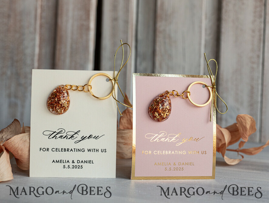 WEDDING FAVORS Resin Custom Resin Keychain Wedding Favors For Guests in bulk Custom Resin Keychain, Golden personalised Thank you gifts Teardrop Keychain with Gold-Plated Stainless Steel Hardware