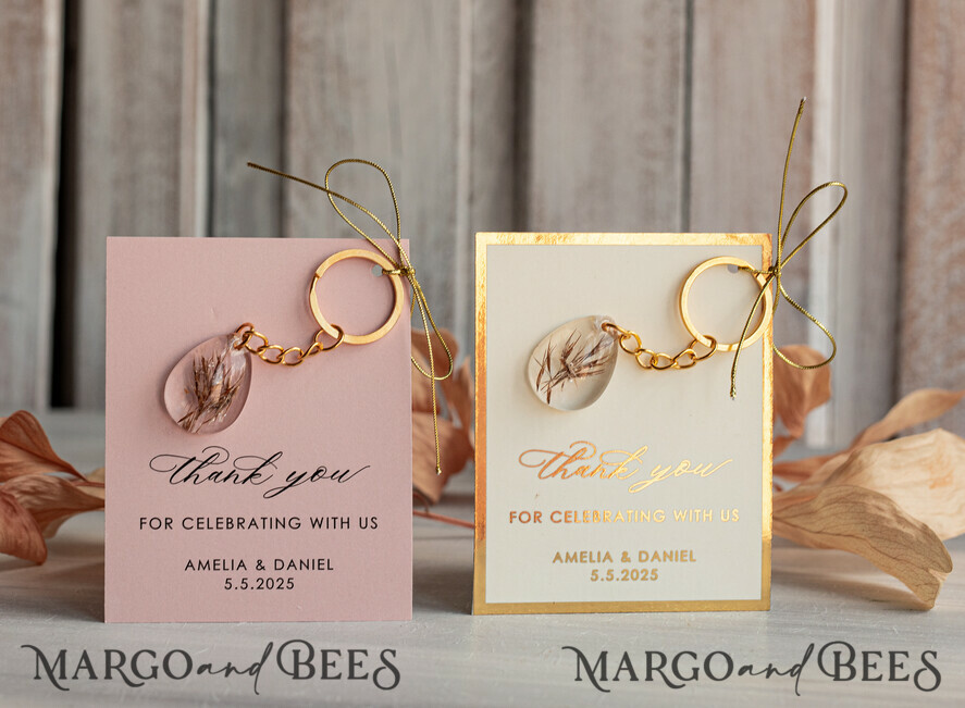 WEDDING FAVORS Resin Custom Resin Keychain Wedding Favors For Guests in bulk Custom Resin Keychain, Golden personalised Thank you gifts Teardrop Keychain with Gold-Plated Stainless Steel Hardware