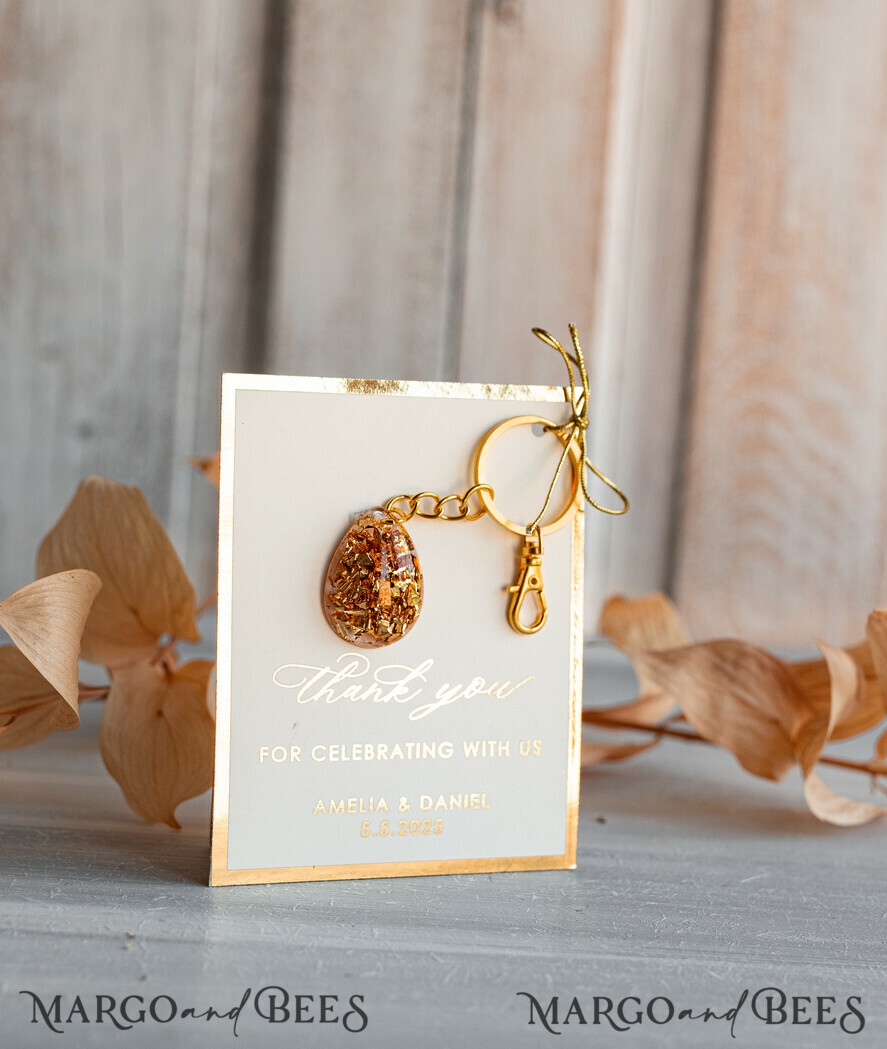 WEDDING FAVORS Resin Custom Resin Keychain Wedding Favors For Guests in bulk Custom Resin glamour golden Keychain, Golden personalised Thank you gifts Teardrop Keychain with Gold-Plated Stainless Steel Hardware