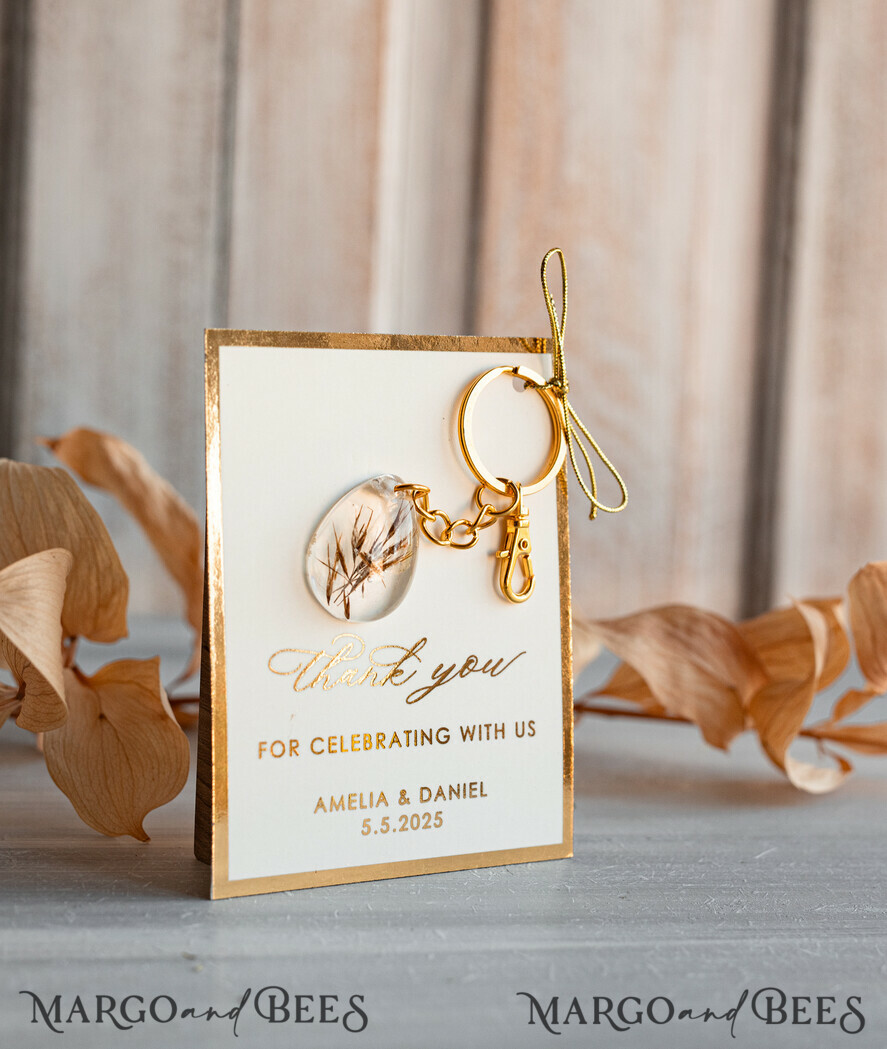 WEDDING FAVORS Resin Custom Resin Keychain Wedding Favors For Guests in bulk Custom Resin boho pampass grass Keychain, Golden personalised Thank you gifts Teardrop Keychain with Gold-Plated Stainless Steel Hardware