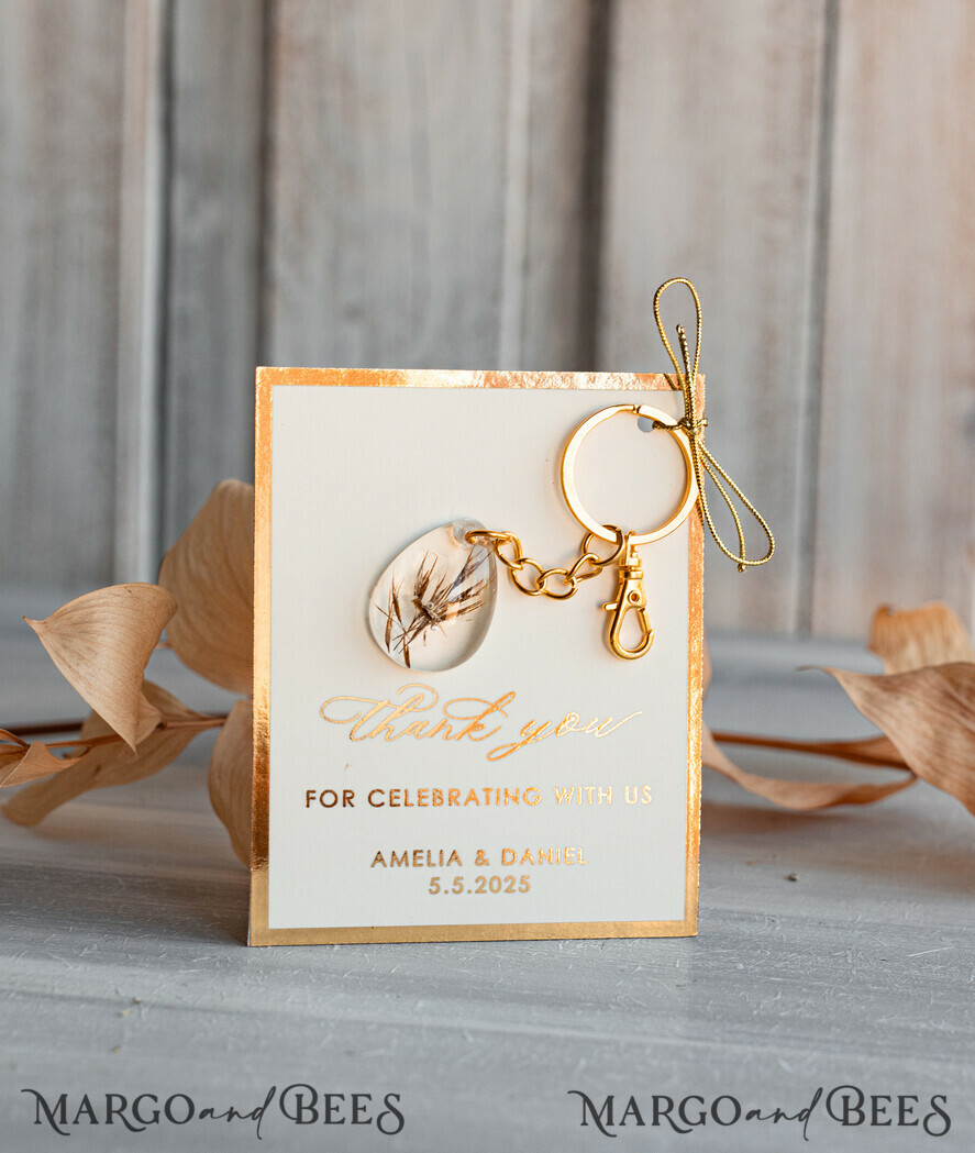 WEDDING FAVORS Resin Custom Resin Keychain Wedding Favors For Guests in bulk Custom Resin boho pampass grass Keychain, Golden personalised Thank you gifts Teardrop Keychain with Gold-Plated Stainless Steel Hardware
