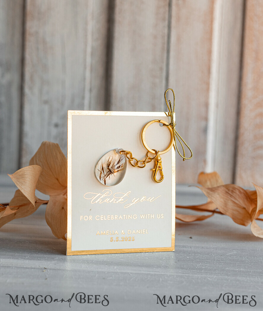 WEDDING FAVORS Resin Custom Resin Keychain Wedding Favors For Guests in bulk Custom Resin boho pampass grass Keychain, Golden personalised Thank you gifts Teardrop Keychain with Gold-Plated Stainless Steel Hardware