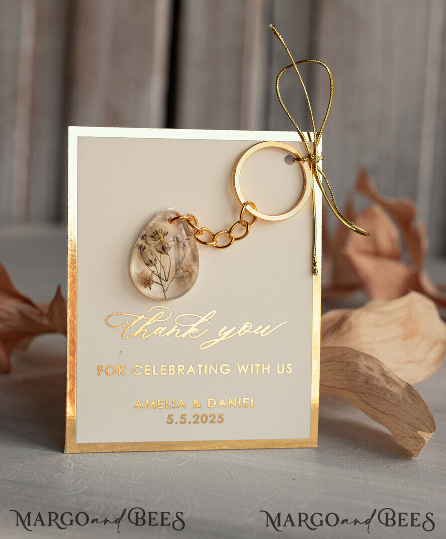 WEDDING FAVORS Resin Custom Resin Keychain Wedding Favors For Guests in bulk Custom Resin Keychain, Golden personalised Thank you gifts Teardrop Keychain with Gold-Plated Stainless Steel Hardware