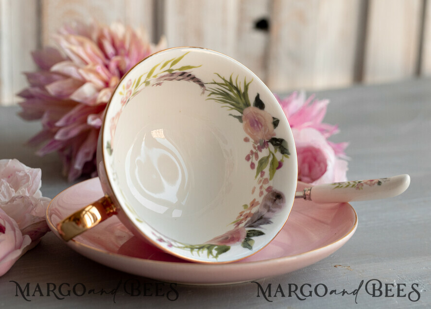 Geschenke zum Muttertag Geschenkset mit Tasse Geschenkset zum Muttertag – Box mit Tasse, Kaffee & Statuette mit Widmung für Mama