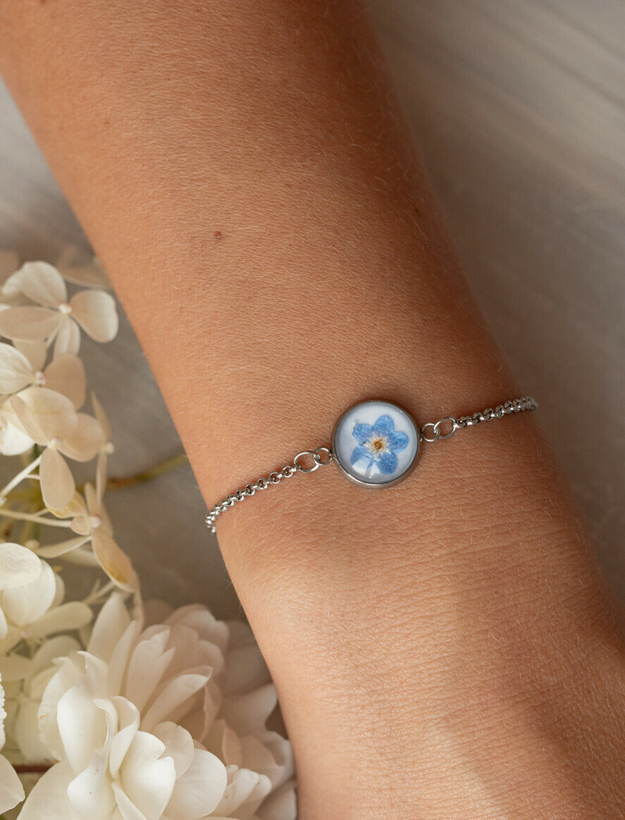 Geschenke zum Muttertag Schmuck für Mama zum Muttertag Geschenk für Mama – Armband mit Vergissmeinnicht-Blume in Geschenkbox mit Widmung