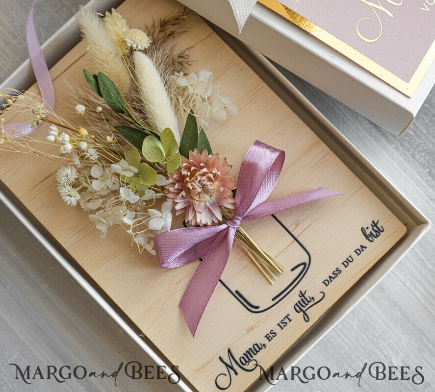 Geschenke zum Muttertag Grußkarten für Mama Holzkarte mit Widmung für Mama – Geschenkbox mit Trockenblumen Geschenk in eleganter Box mit Trockenblumen zum Muttertag  Geschenkidee zum Muttertag