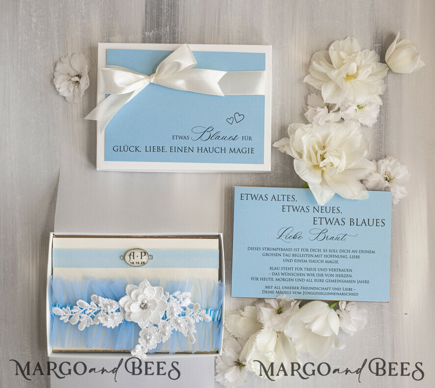 BRIDE bolero, robes, garter Geschenkidee für die Braut Strumpfband Strumpfband Etwas Blaues Geschenk für die Braut von der Trauzeugin JGA