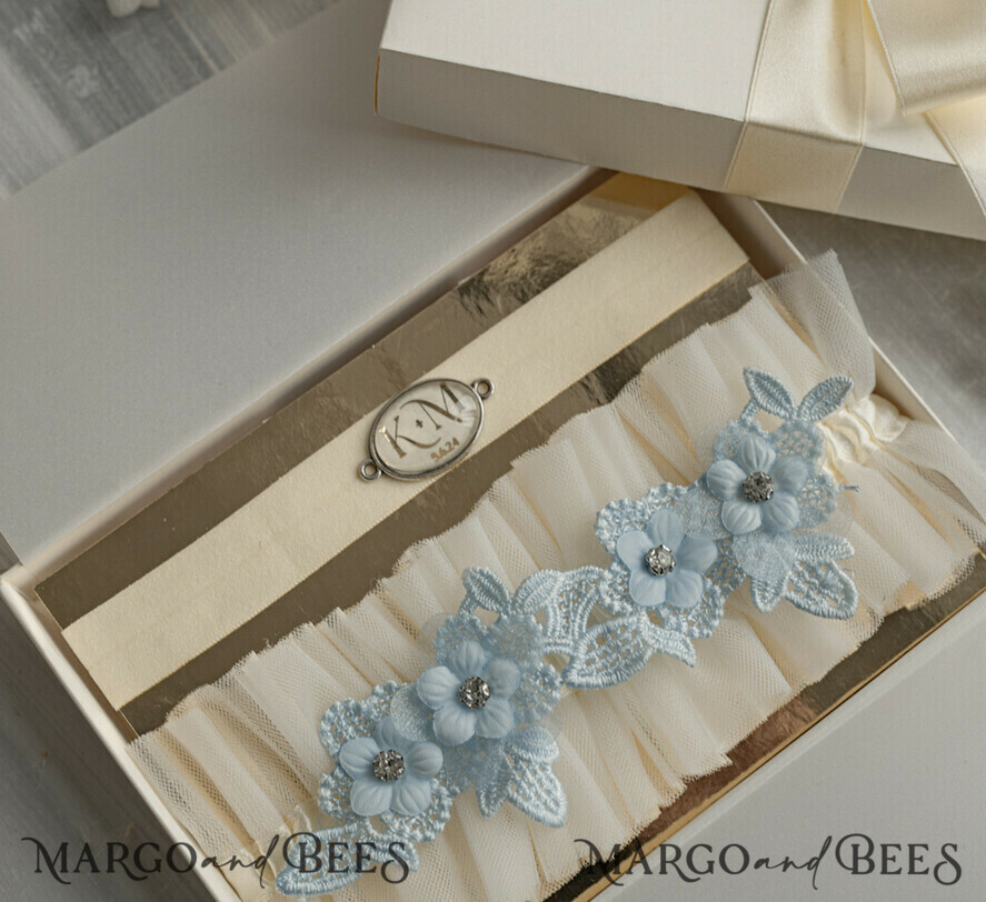 BRIDE bolero, robes, garter Geschenkidee für die Braut Strumpfband Doppeltes Strumpfband-Set für die Braut – edel & romantisch in Geschenkbox mit Gedicht – perfektes Geschenk zur Hochzeit