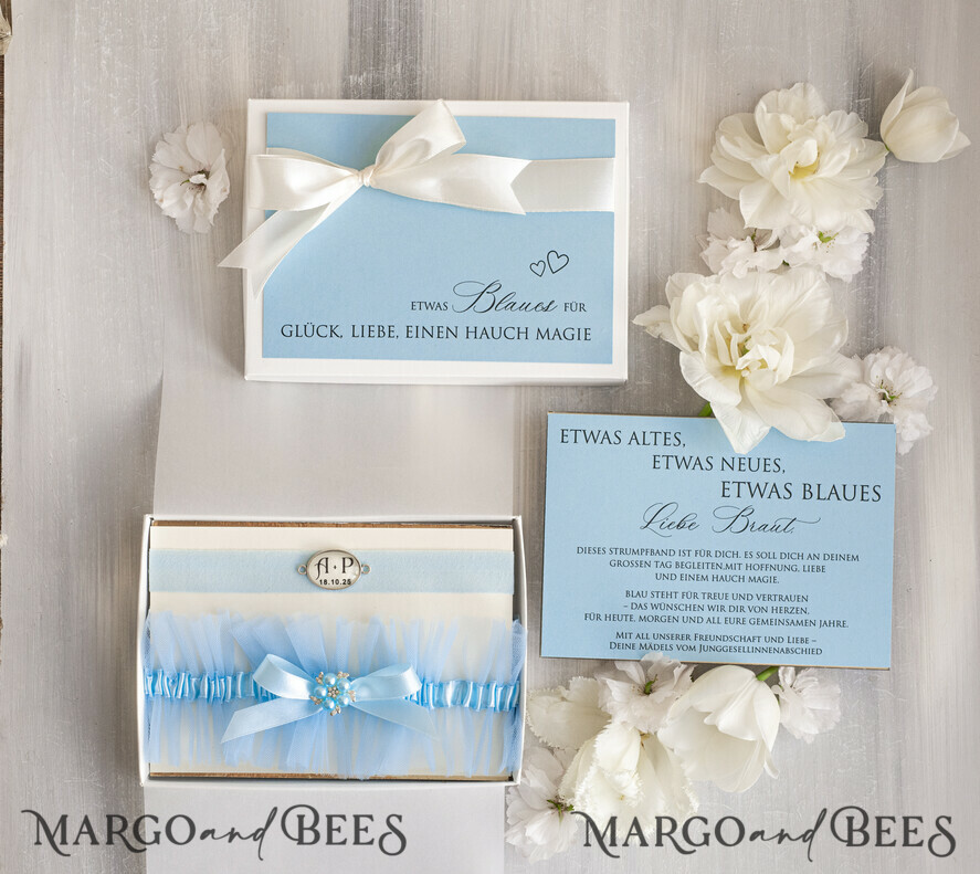 BRIDE bolero, robes, garter Geschenkidee für die Braut Strumpfband Strumpfband Etwas Blaues Geschenk für die Braut von der Trauzeugin JGA