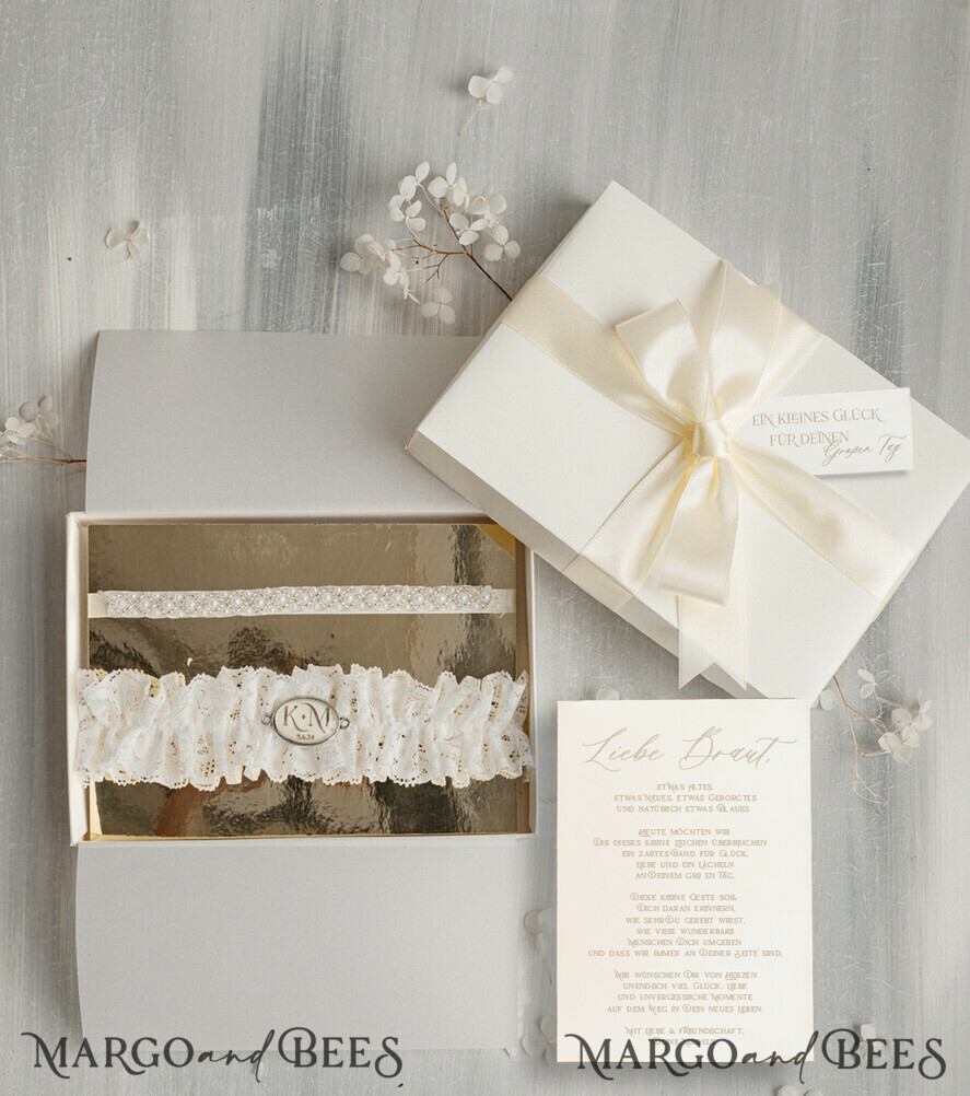 BRIDE bolero, robes, garter Geschenkidee für die Braut Strumpfband Exklusives Geschenkset für die Braut – Doppeltes Strumpfband mit Grußkarte in edler Geschenkbox