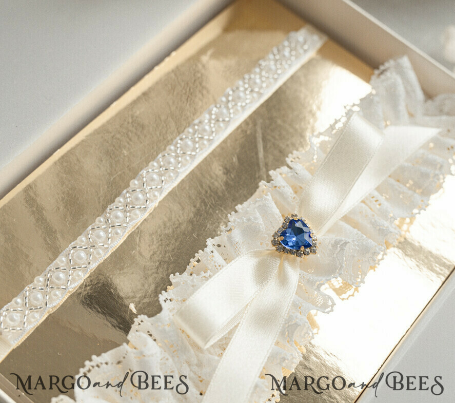 BRIDE bolero, robes, garter Geschenkidee für die Braut Strumpfband Doppeltes Strumpfband-Set für die Braut – edel & romantisch in Geschenkbox mit Gedicht – perfektes Geschenk zur Hochzeit