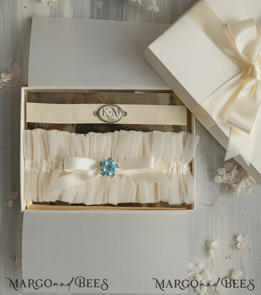BRIDE bolero, robes, garter Geschenkidee für die Braut Strumpfband Doppeltes Strumpfband-Set für die Braut – edel & romantisch in Geschenkbox mit Gedicht – perfektes Geschenk zur Hochzeit