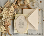 HOCHZEITS EINLADUNGEN vintage Spitze / rustikale Spitze Luxus-Hochzeitseinladungen in einer warmen Beige- und Nude-Farbpalette.14