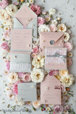HOCHZEITS EINLADUNGEN vintage Spitze / rustikale Spitze Romantische Hochzeitseinladungen Vintage Spitze Personalisierte Einladung Hellgrau und Blush Pink39