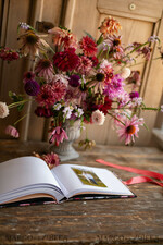 PHOTO ALBUM/ PHOTO BOX   Polaroid photo album with writing space Presonalized Photo albums, Photo Booth Album with personalised pages12