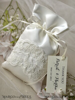   romantic wedding favors, Saltin Lace Bags4