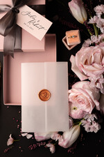 HOCHZEITS EINLADUNGEN Elegante Einladungen Klassische Karten Romantische Blush Pink Box Hochzeitseinladungen Suite, Elegante erschwingliche Hochzeitseinladungen, Luxus Acryl Plexi Hochzeitseinladungen, Glamour Vellum Hochzeitseinladungen15